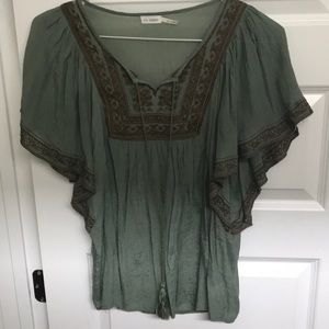 Trendy Boho Green & Brown Top (Size M)